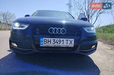 Седан Audi A4 2015 в 