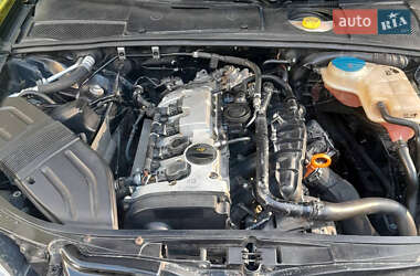 Седан Audi A4 2005 в 