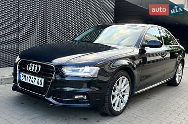Седан Audi A4 2016 в Львове