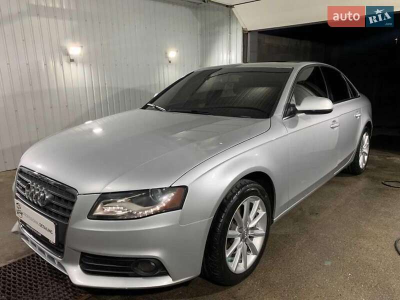 Audi A4 2011