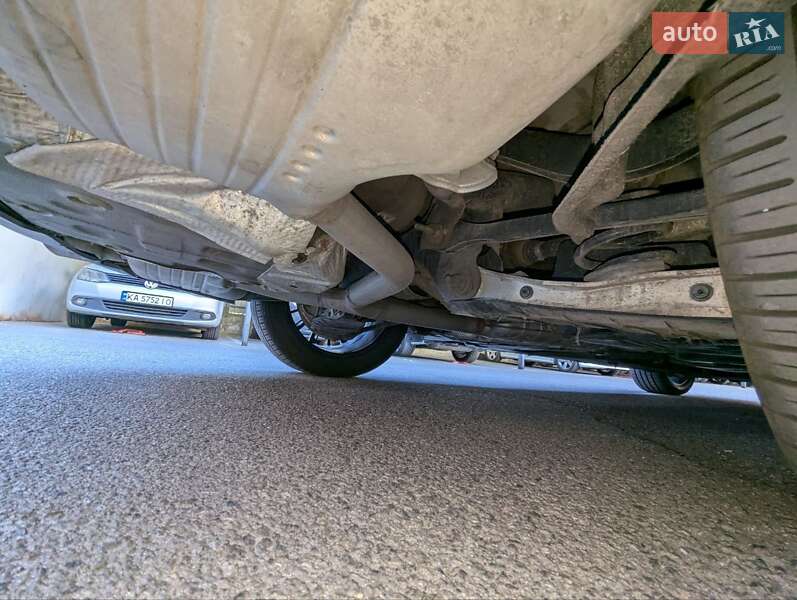 Седан Audi A4 2017 в Киеве