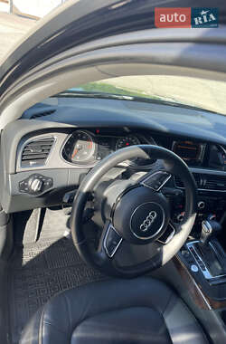 Седан Audi A4 2015 в 