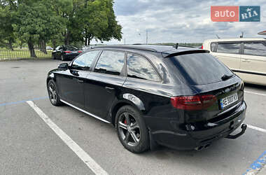 Универсал Audi A4 2013 в 