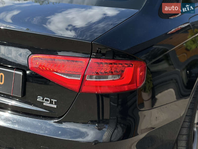Седан Audi A4 2014 в Шептицькому