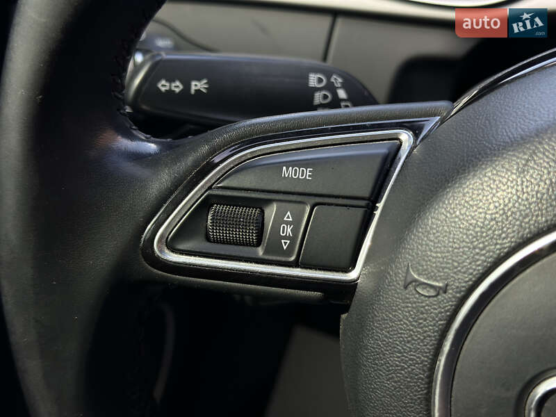 Седан Audi A4 2014 в Шептицькому