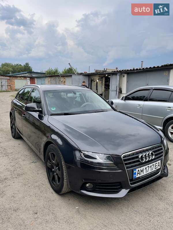 Универсал Audi A4 2008 в Малине