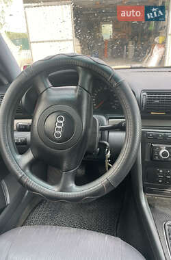 Універсал Audi A4 1999 в 