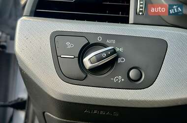 Седан Audi A4 2018 в 