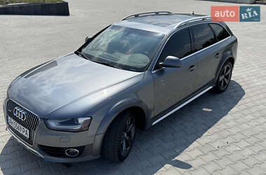 Універсал Audi A4 2013 в 
