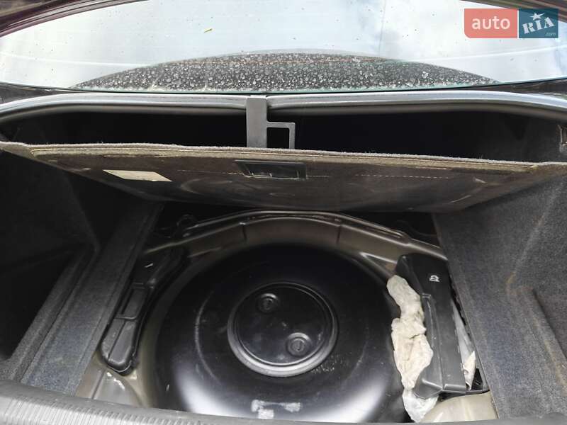 Седан Audi A4 2006 в Сумах