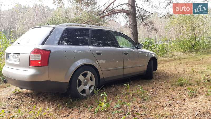 Универсал Audi A4 2002 в Каменке-Бугской