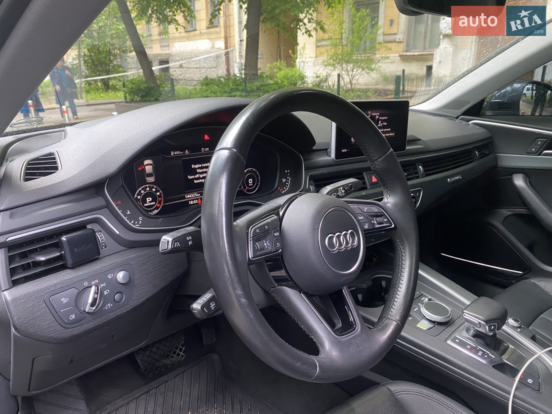Audi A4 2016 VIN WAUFNAF46HN028103 фото оголошення 7 з 17