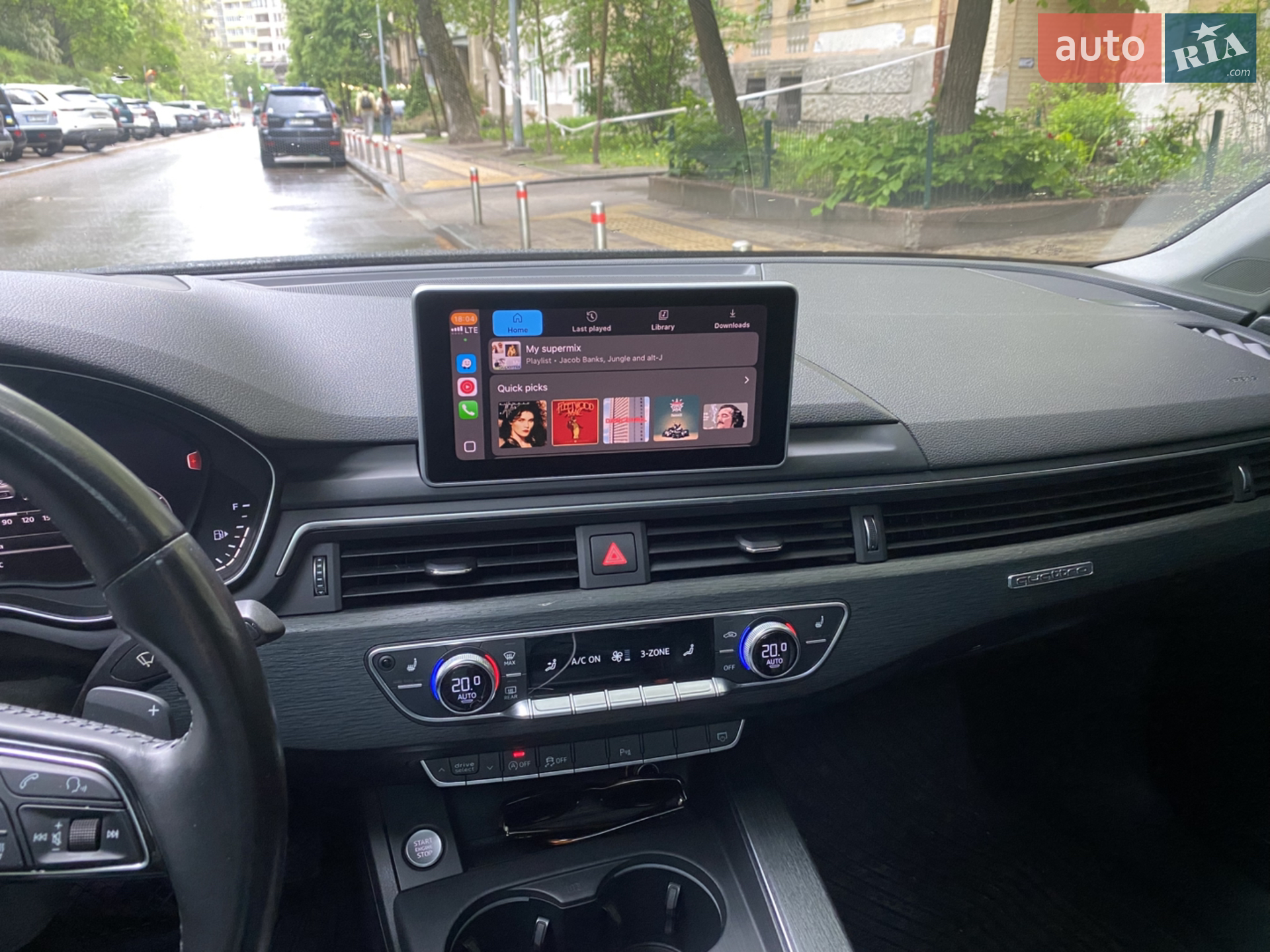 Audi A4 2016 VIN WAUFNAF46HN028103 фото оголошення 11 з 17
