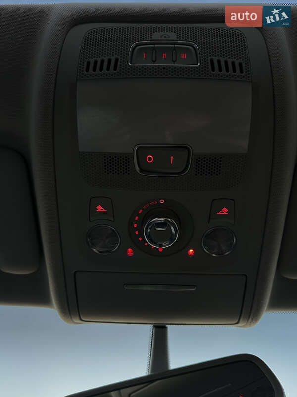 Седан Audi A4 2013 в Вінниці