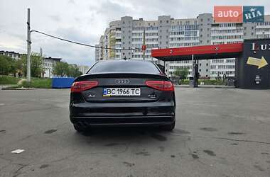 Седан Audi A4 2014 в 