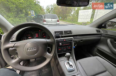 Седан Audi A4 2003 в 