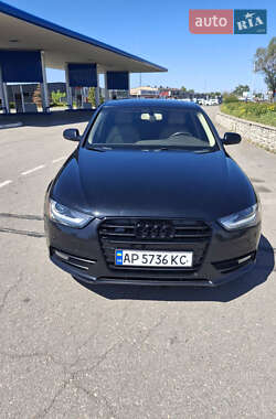 Седан Audi A4 2012 в 
