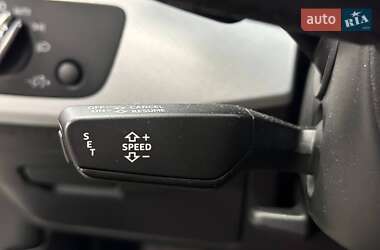 Седан Audi A4 2016 в 