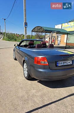Кабриолет Audi A4 2005 в 