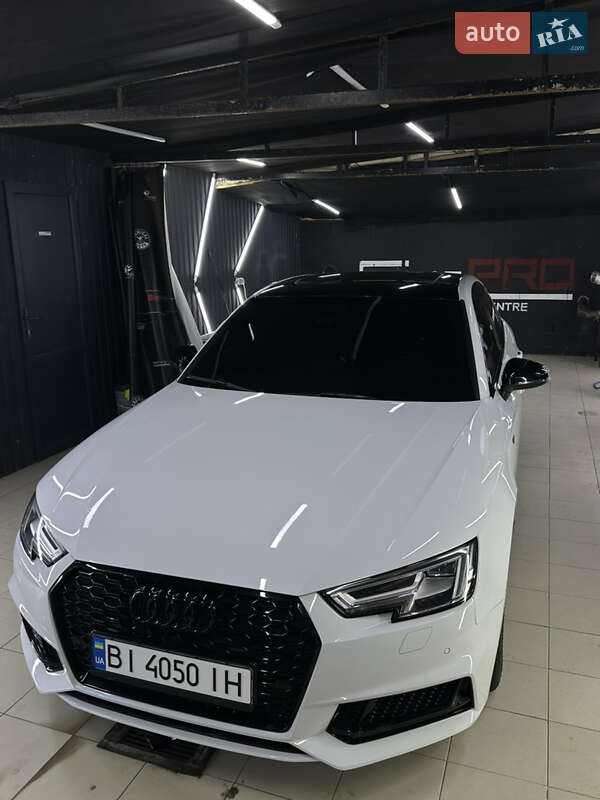 Седан Audi A4 2017 в Полтаві