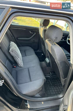 Универсал Audi A4 2002 в 