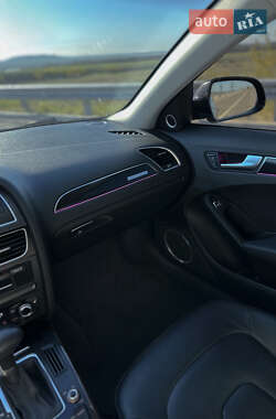 Седан Audi A4 2012 в 