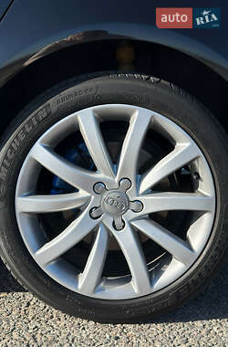 Седан Audi A4 2012 в 