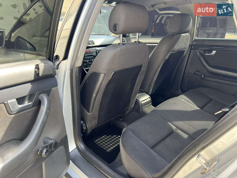 Універсал Audi A4 2001 в Кременці