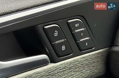 Седан Audi A4 2019 в 