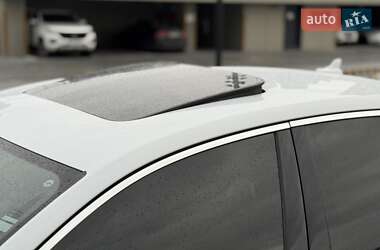 Седан Audi A4 2019 в 
