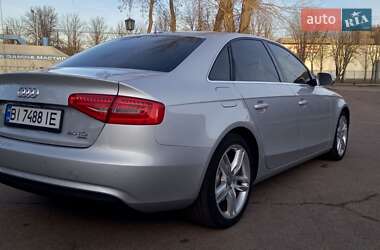 Седан Audi A4 2013 в 
