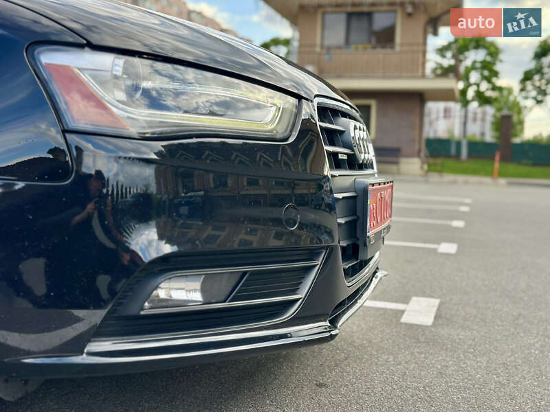 Седан Audi A4 2013 в Києві