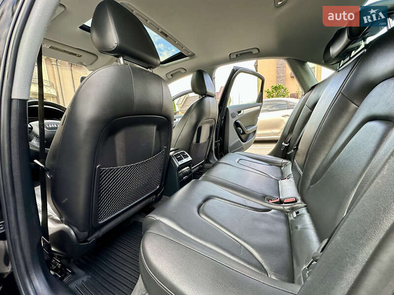 Седан Audi A4 2013 в Києві
