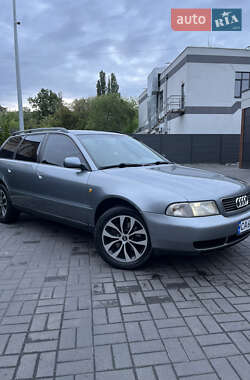 Универсал Audi A4 1998 в Черкассах