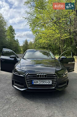 Седан Audi A4 2018 в 