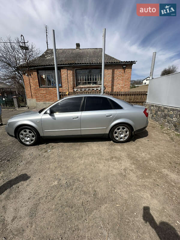 Седан Audi A4 2002 в Одессе