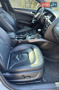 Седан Audi A4 2010 в 