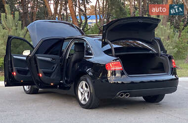 Седан Audi A4 2011 в 