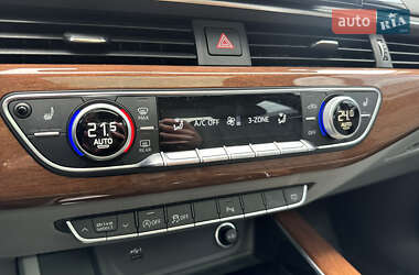 Седан Audi A4 2021 в 
