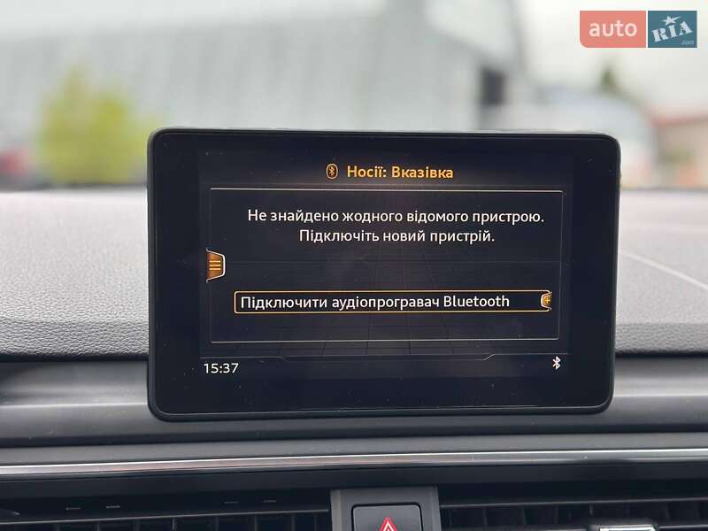 Седан Audi A4 2019 в Львові