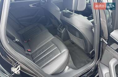 Седан Audi A4 2020 в 