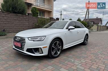 Седан Audi A4 2019 в Луцке