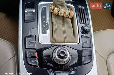 Седан Audi A4 2011 в 