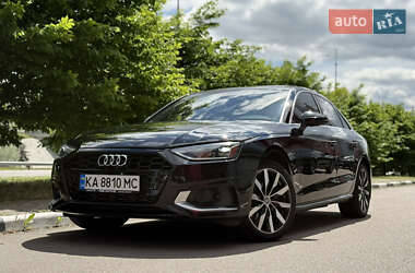 Седан Audi A4 2020 в 