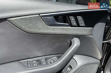 Седан Audi A4 2020 в 