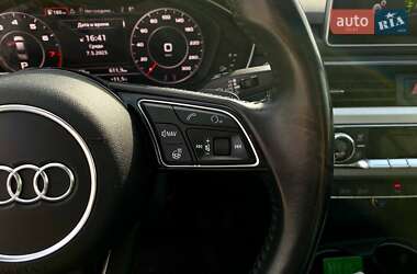 Седан Audi A4 2017 в 