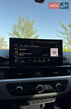 Седан Audi A4 2020 в 