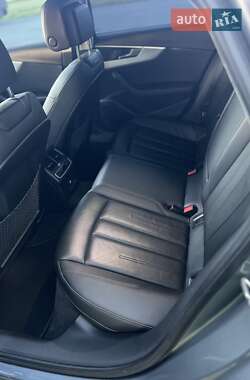 Седан Audi A4 2016 в 