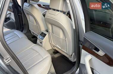 Седан Audi A4 2019 в Ровно
