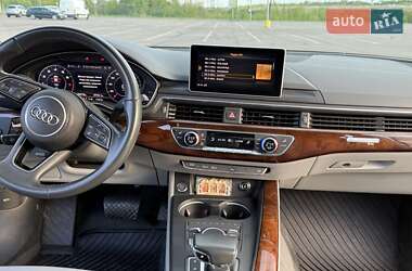 Седан Audi A4 2019 в Ровно